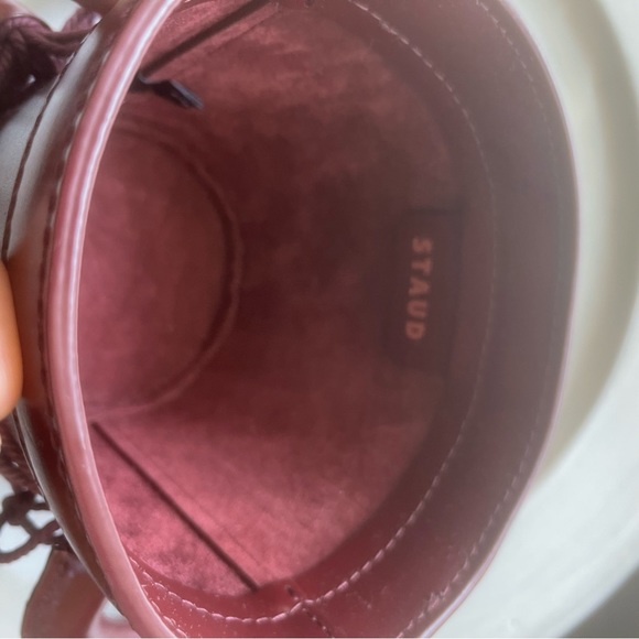 STAUD mini “Moreau” macrame & leather bag in burgundy - Picture 5 of 6